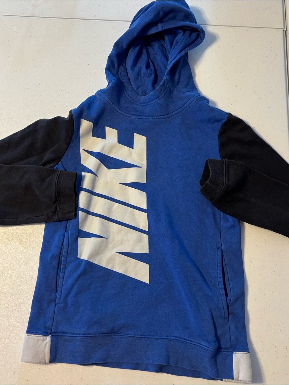 Nike boys size large Blue & Black Hoodie Top